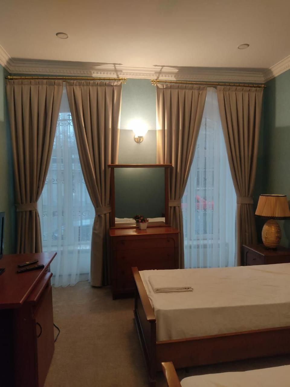 Swan Otel